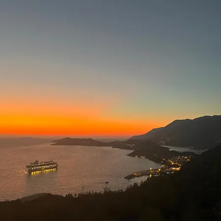 Kas Eyluel Suit Pansiyon Kaş