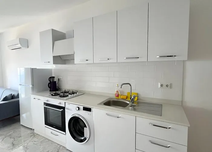 Apartment Eyluel *