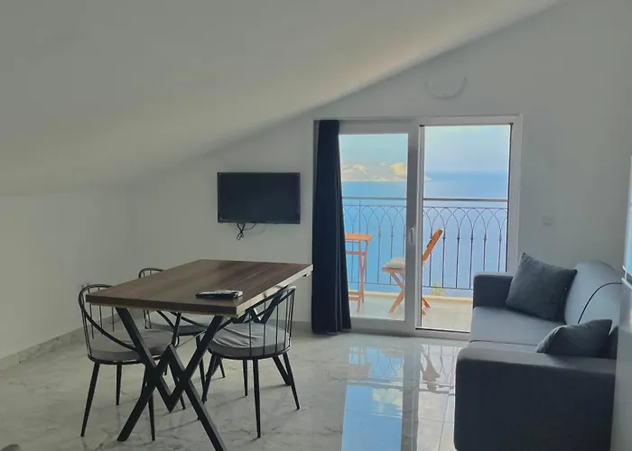 Eyluel Apartment Kaş