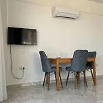 Eyluel Apartment *